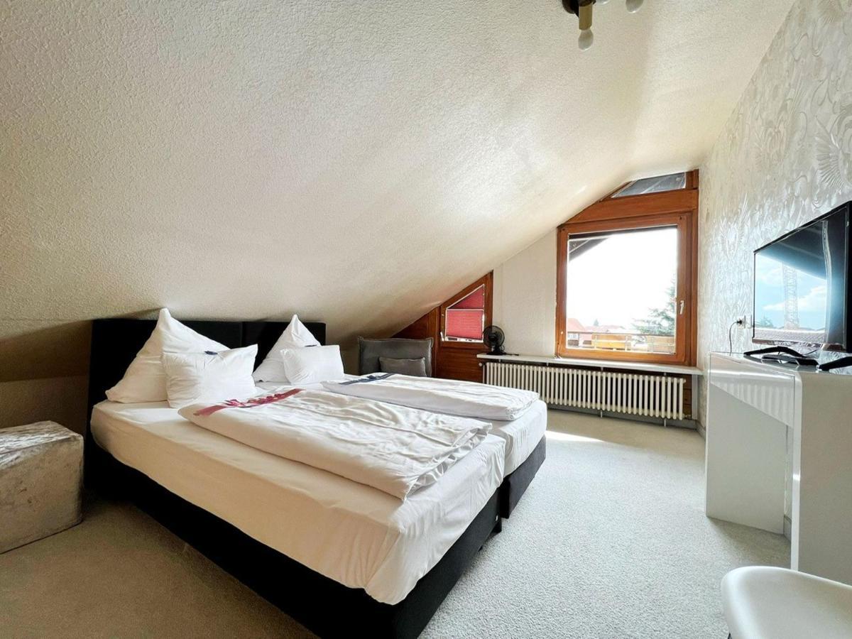 Hotel Hellers Twenty Four I -24H-Check-In- FDH Extérieur photo